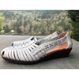Comfortiva Fairfax White Huarache Slip On Shoes